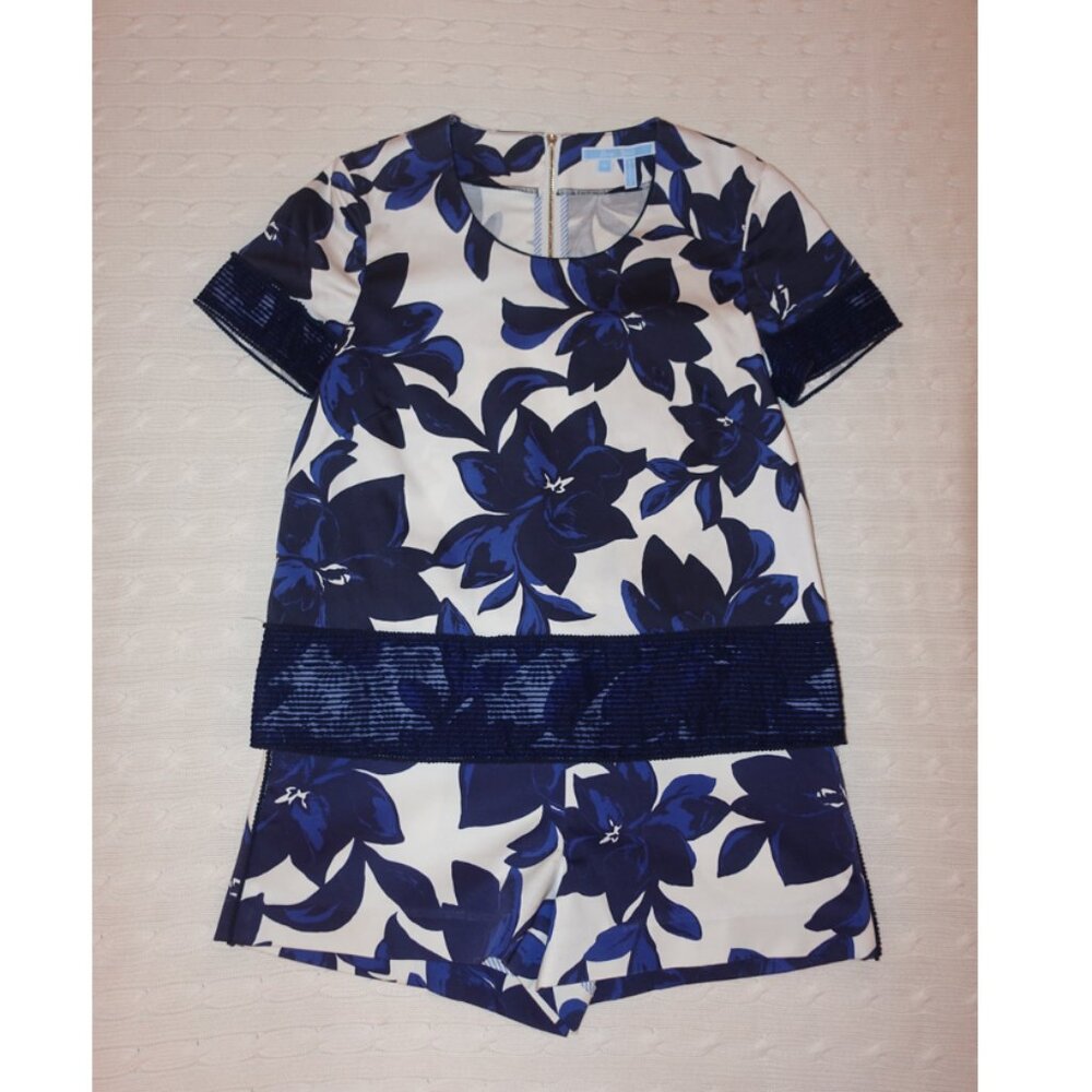 Draper James Blue Magnolia Print Top and Bristol Short Set 4